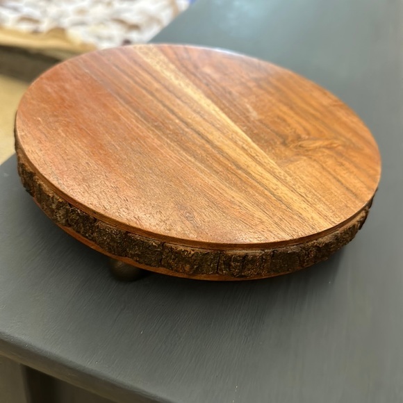 Round Wooden Stand. Made in India - Picture 1 of 3